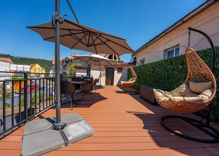 Central Amelie Accommodation